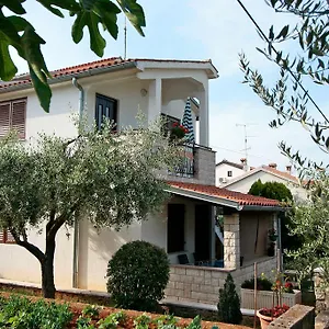 apartments-graziella.in-istria.net/